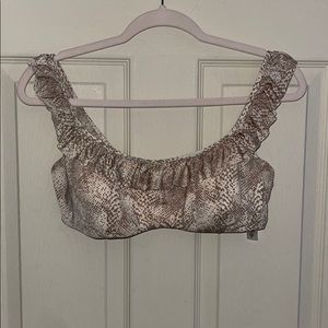 Radio Fiji NWOT adjustable bikini top size L CUTE!